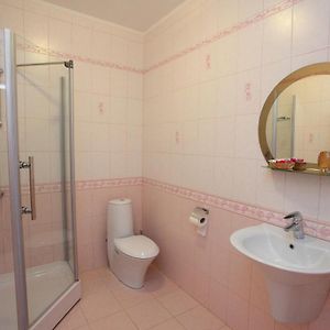 Suite met een Queen Size Bed